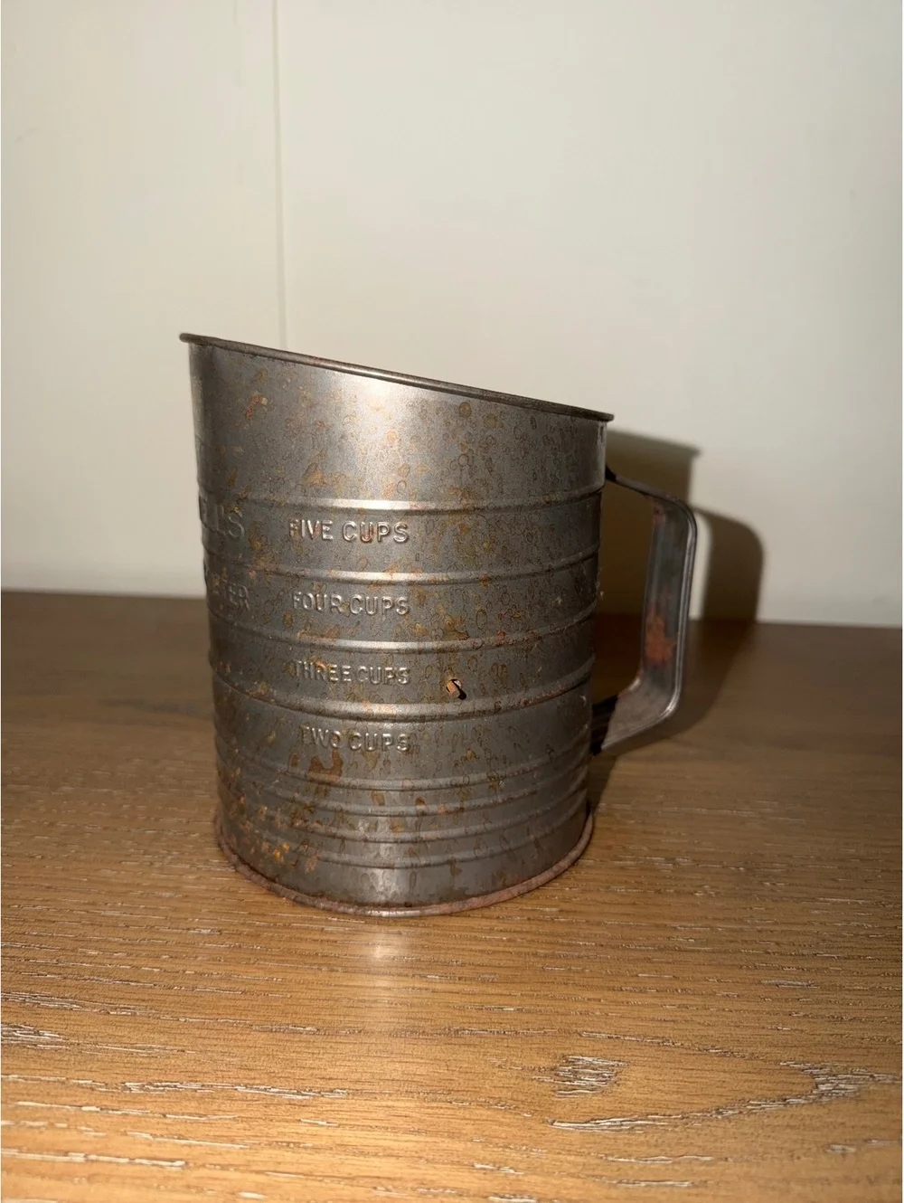 Vintage Bromwell’s 5 Cup Measuring Sifter Hand Crank Flour Sifter Farmhouse